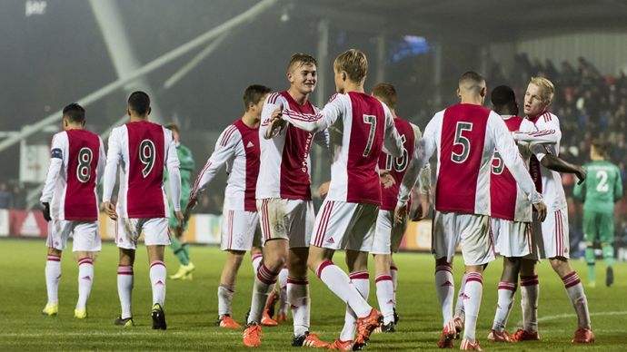 佩杜拉：霍伊伦一直想加盟那不勒斯，将于明日接受体检